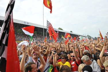 El GP de Emilia Romagna tendrá la primera carrera sprint de 2002