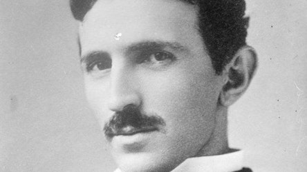 El aniversario de Tesla y sus implicaciones en la contemporaneidad