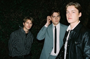 New Hope Club comienza el 2023 con "Don't Go Wasting Time"