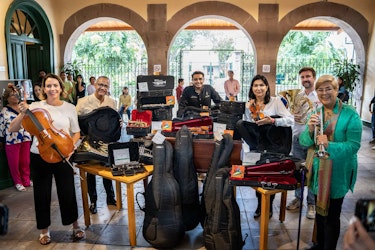 Alondra de la Parra y Tito Quiroz impulsan la educación musical y el desarrollo social