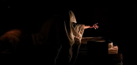 Llega al Foro La Gruta: "El niño salvaje", una crítica profunda e implacable al abandono de las infancias