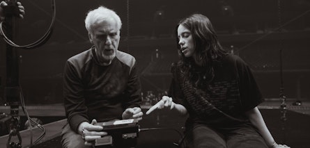 James Cameron y Billie Eilish llevarán a cines "Hit Me Hard and Soft: The Tour (en vivo en 3D)"