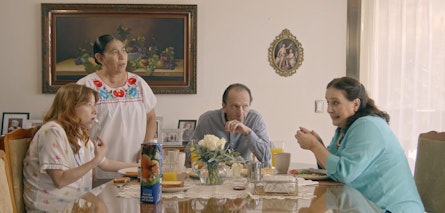 “Una artista en la familia”, de Claudia Orantes, llega a Prime Video como el primer largometraje chiapaneco en la plataforma