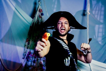 "En busca del Snark" llega al Teatro Helénico, inspirado en un poema de Lewis Carroll