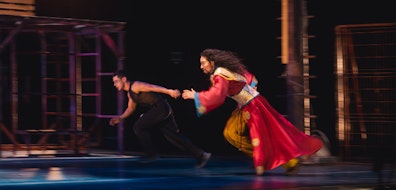 Duane Cochran revisita "El mandarín milagroso" en el Teatro Helénico