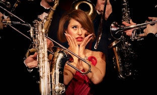 Raye lanza su esperado segundo álbum "This Music May Contain Hope."