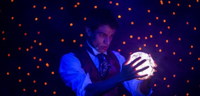 "La desilusión de la ilusión" vuelve al Helénico con magia y música en vivo