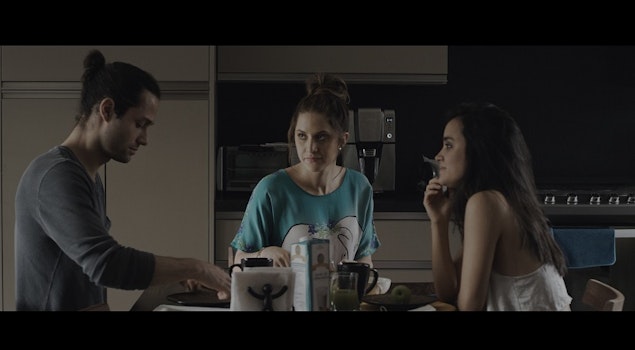 "La visita", ópera prima de Ana Mancera