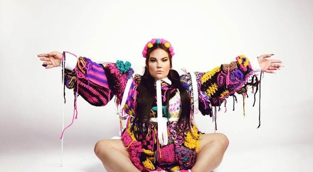Netta, la ganadora de Eurovisión 2018, está de vuelta con su nuevo sencillo "CEO"