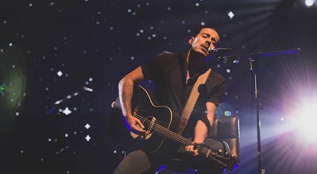 José Madero anuncia lanzamiento de su primer sencillo "Quince mil días"