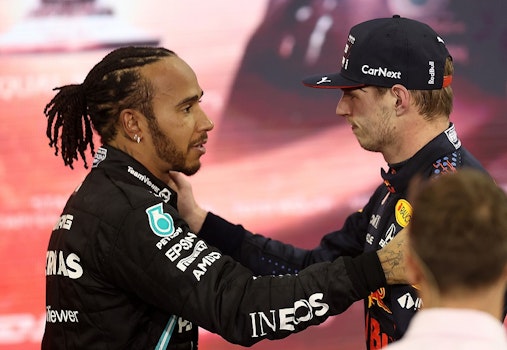 Lewis Hamilton recibe el título de “Caballero del Príncipe”
