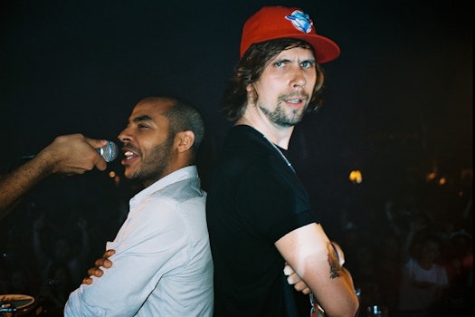 Busy P rinde homenaje a Dj Medhi