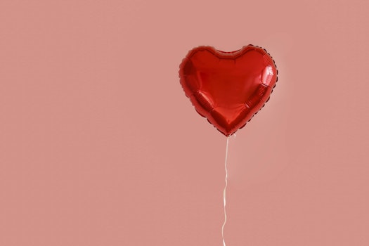 La rebeldía en el amor romántico: diversidad en relaciones interpersonales