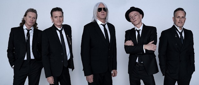 Def Leppard anuncia su nuevo álbum "Diamond Star Halos"