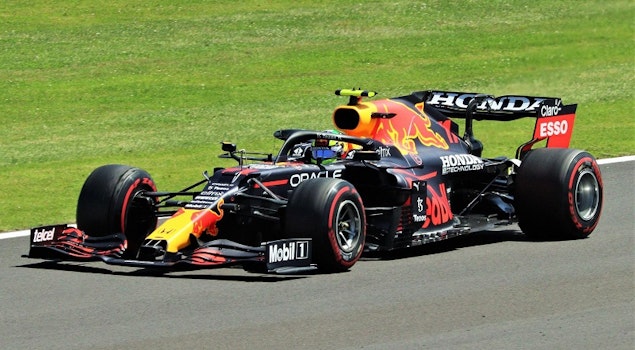 Checo Pérez se coronó campeón del Gran Premio de Mónaco 2022