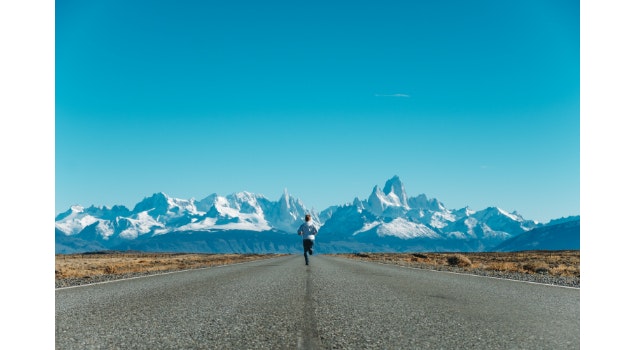 Correr en Invierno: Consejos para enfrentar el frío en este 2025