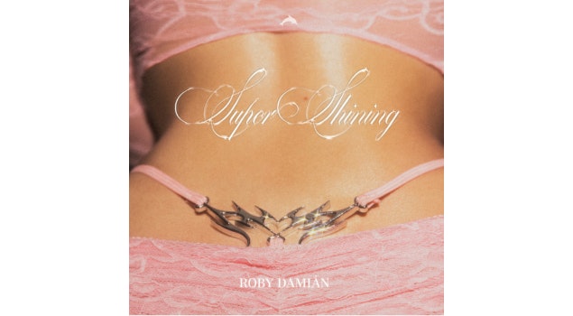 Roby Damian nos deslumbra con su brillo en "Super Shining" ya disponible en plataformas