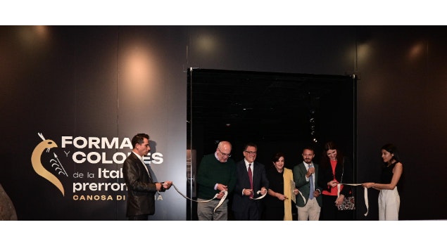 Inauguran la exposición "Formas y colores de la Italia prerromana. Canosa di Puglia", en el Museo Nacional de Antropología