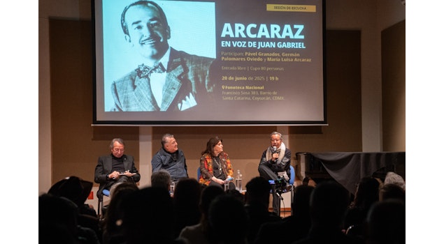 En sesión de escucha, la Fonoteca Nacional celebra a Luis Arcaraz en la voz de Juan Gabriel