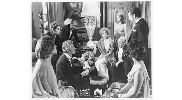 La AMACC inaugura las exposiciones “Los rostros de Buñuel” y “Su vida al cielo”