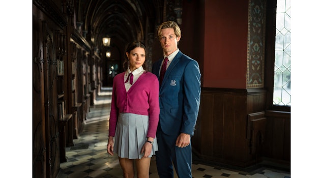 "Maxton Hall – Un Mundo Entre Nosotros" concluye con éxito el rodaje de su tercera temporada