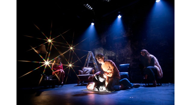 Diego del Río dirige "Entonces la noche", fragilidad, delirio y soledad en el Foro La Gruta