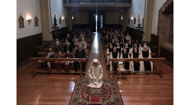 Más allá de la religión, "Los Domingos" retrata una historia sobre creer y crecer