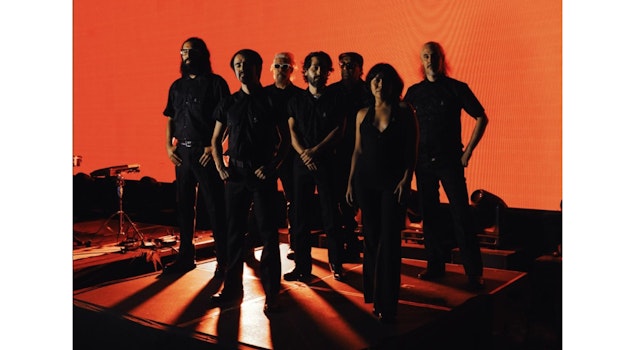 Sonido Gallo Negro le da su toque a "Suavecito", el clásico de la legendaria banda Malo